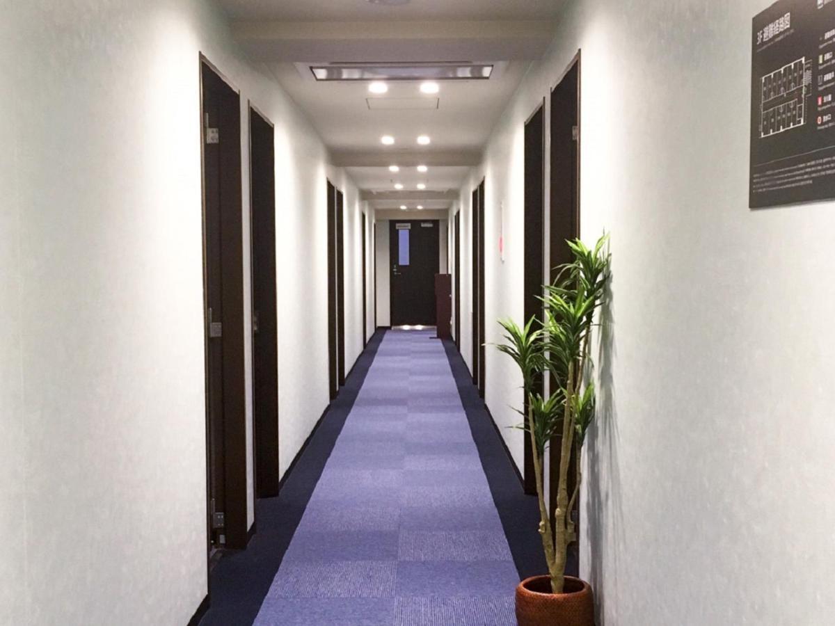 Hotel Livemax Yokkaichi Ekimae Экстерьер фото